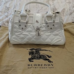 Burberry white quilted purse